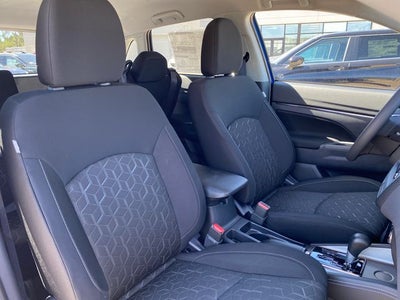 2027 Mitsubishi Outlander Sport Base