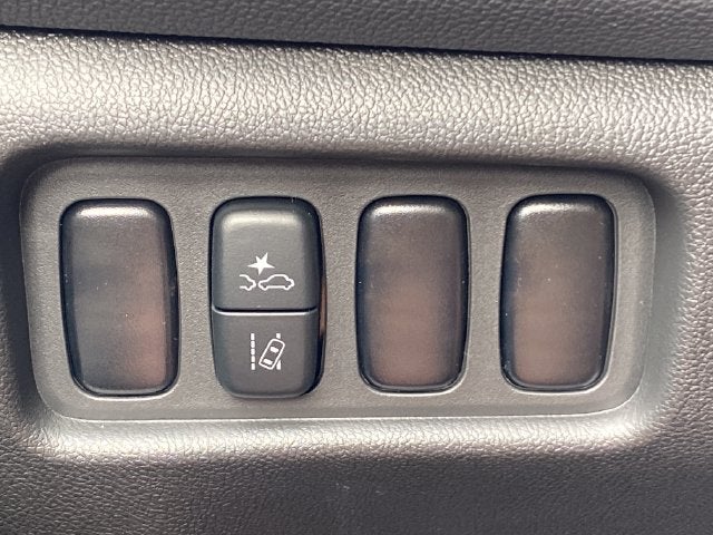 2027 Mitsubishi Outlander Sport Base
