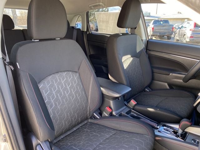 2026 Mitsubishi Outlander Sport 2.0 LE