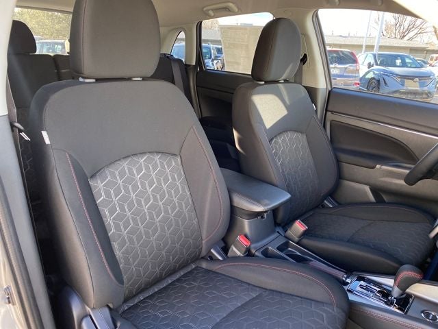 2026 Mitsubishi Outlander Sport 2.0 LE