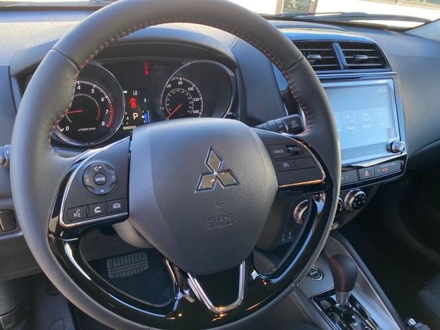 2026 Mitsubishi Outlander Sport 2.0 LE