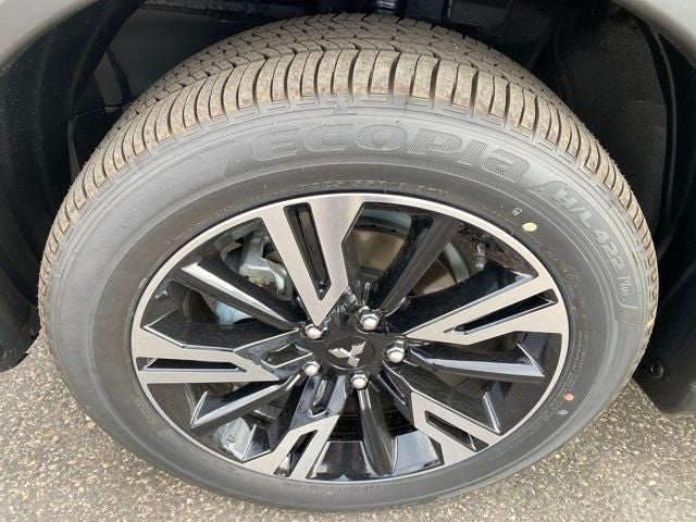 2026 Mitsubishi Eclipse Cross SE