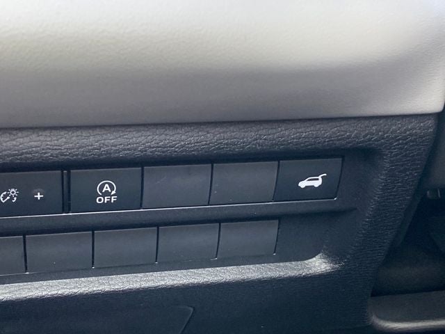 2026 Mitsubishi Outlander Base