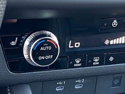 2026 Mitsubishi Outlander LE