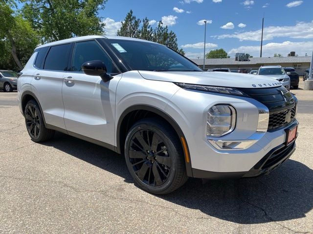 2026 Mitsubishi Outlander LE