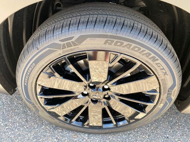 2026 Mitsubishi Outlander LE
