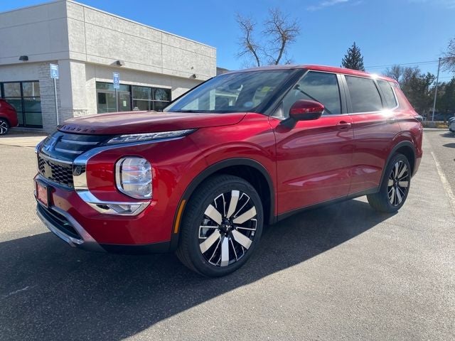 2026 Mitsubishi Outlander SE