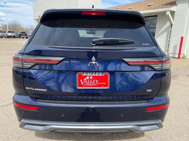 2026 Mitsubishi Outlander SE