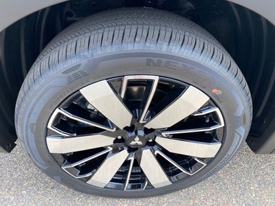 2026 Mitsubishi Outlander SE