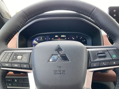 2026 Mitsubishi Outlander SEL