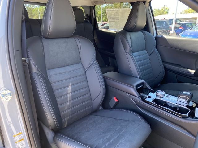 2026 Mitsubishi Outlander PHEV SE