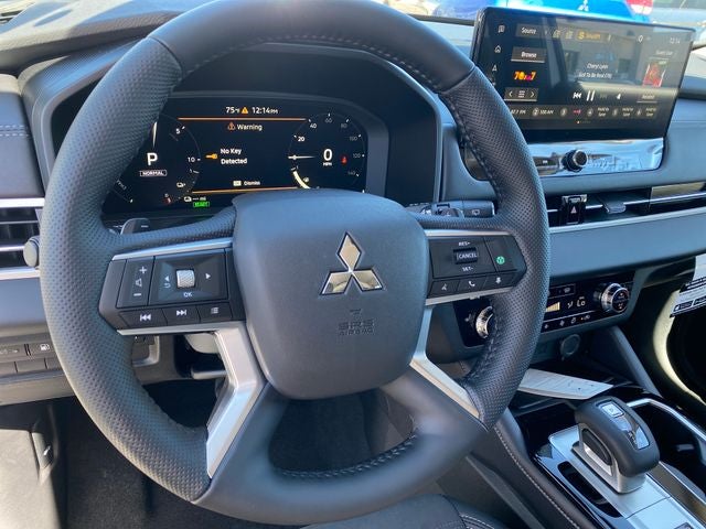 2026 Mitsubishi Outlander PHEV SE