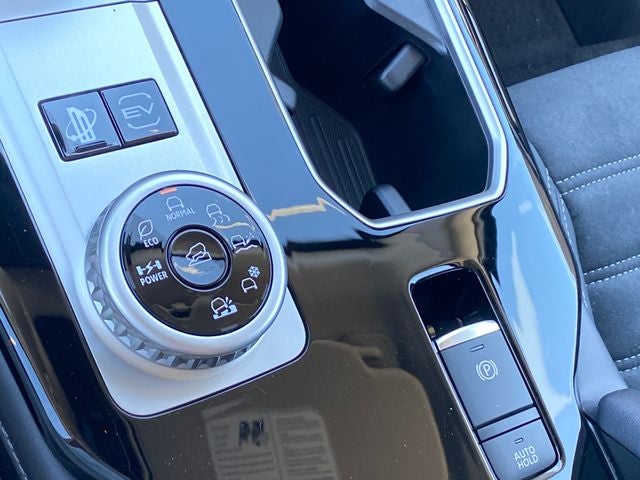 2026 Mitsubishi Outlander PHEV SE