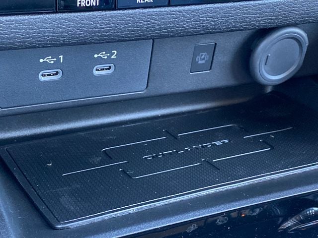 2026 Mitsubishi Outlander PHEV SE