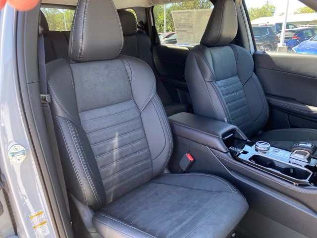 2026 Mitsubishi Outlander PHEV SE