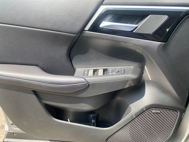 2026 Mitsubishi Outlander PHEV SE