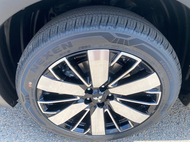 2026 Mitsubishi Outlander PHEV SE