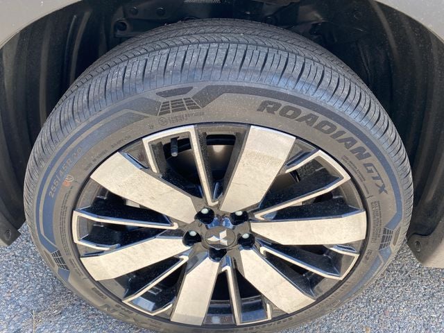 2026 Mitsubishi Outlander PHEV SE