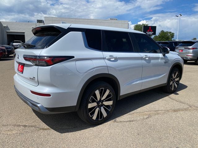2026 Mitsubishi Outlander PHEV SE