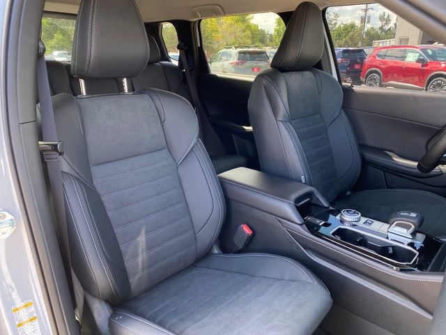 2026 Mitsubishi Outlander PHEV SE