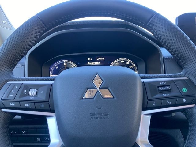 2025 Mitsubishi Outlander PHEV SE