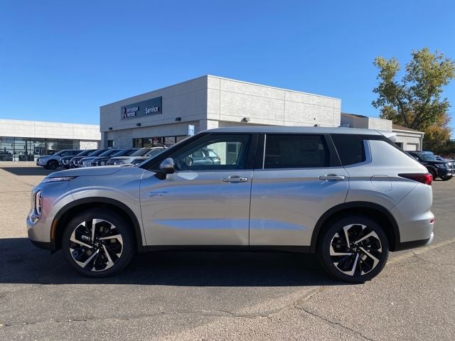2025 Mitsubishi Outlander PHEV SE