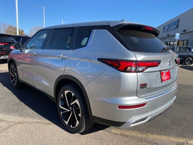 2025 Mitsubishi Outlander PHEV SE