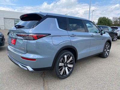 2026 Mitsubishi Outlander PHEV SE