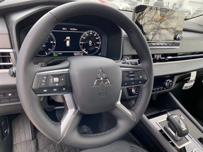 2025 Mitsubishi Outlander PHEV SE