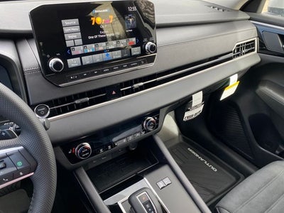 2025 Mitsubishi Outlander PHEV SE