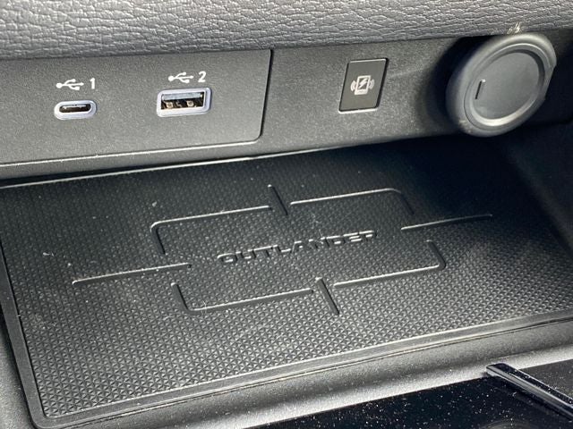 2025 Mitsubishi Outlander PHEV SE