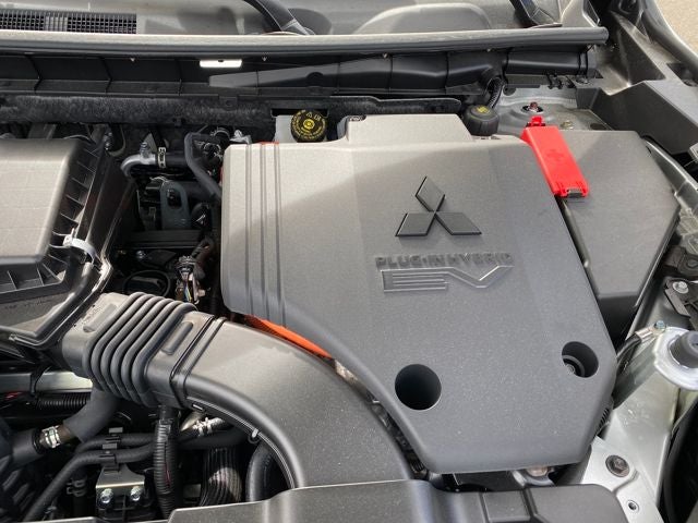 2025 Mitsubishi Outlander PHEV SE