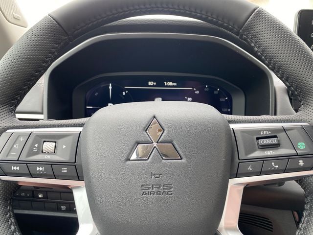 2026 Mitsubishi Outlander PHEV SE