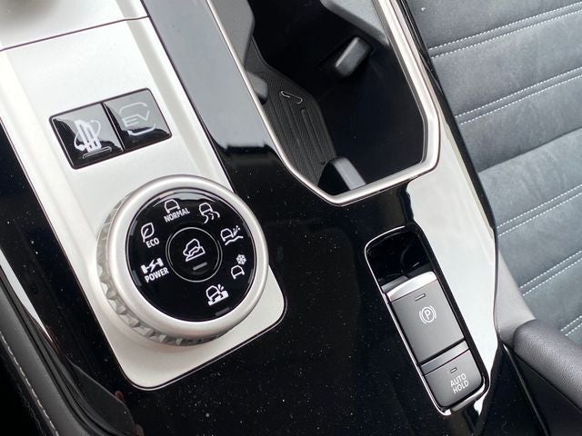 2026 Mitsubishi Outlander PHEV SE
