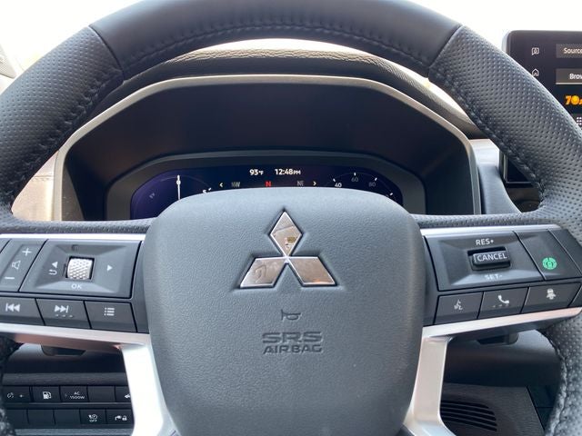 2026 Mitsubishi Outlander PHEV SEL