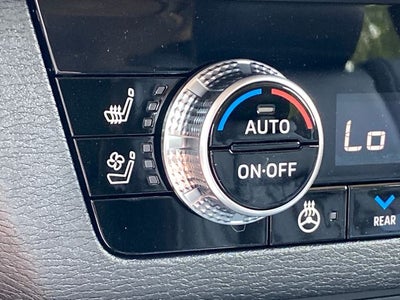 2026 Mitsubishi Outlander PHEV SEL
