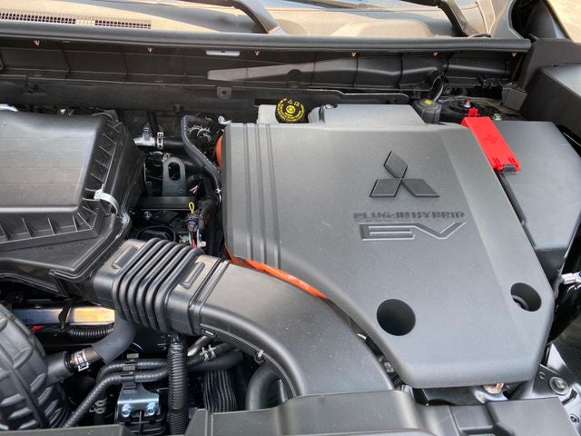 2026 Mitsubishi Outlander PHEV SEL