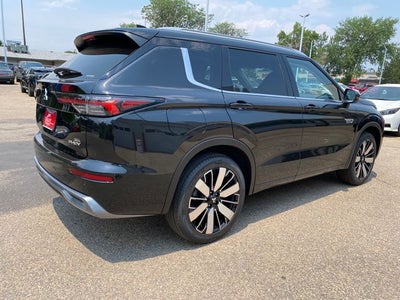 2026 Mitsubishi Outlander PHEV SEL