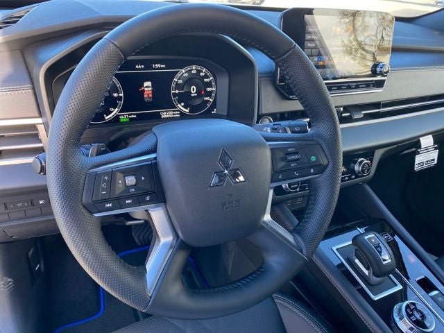 2025 Mitsubishi Outlander PHEV SEL Black Edition