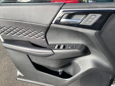 2025 Mitsubishi Outlander PHEV SEL Black Edition