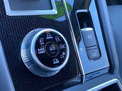 2025 Mitsubishi Outlander PHEV SEL Black Edition