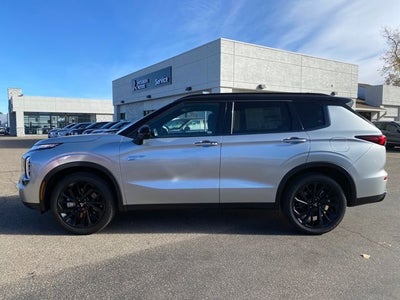 2025 Mitsubishi Outlander PHEV SEL Black Edition