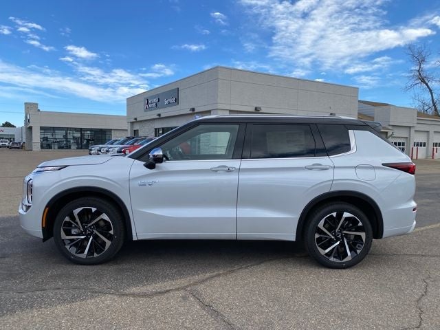 2025 Mitsubishi Outlander PHEV SEL