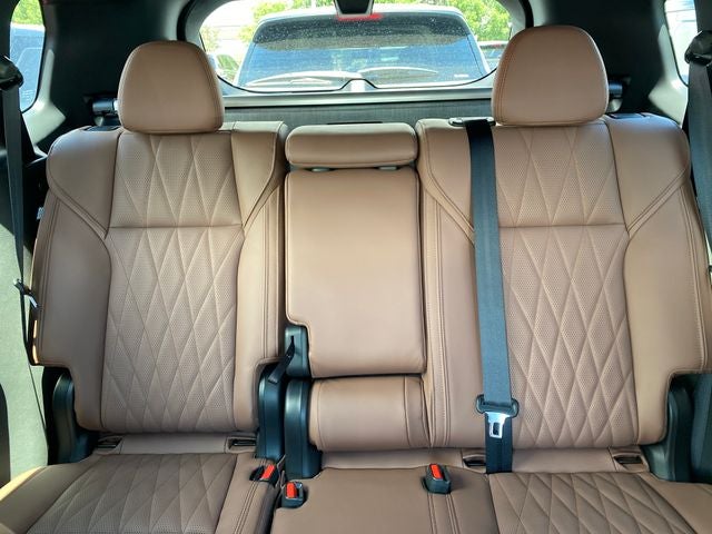 2026 Mitsubishi Outlander PHEV SEL