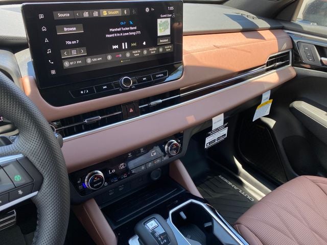 2026 Mitsubishi Outlander PHEV SEL