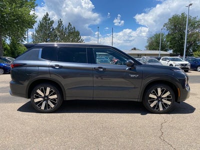 2026 Mitsubishi Outlander PHEV SEL