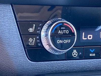 2026 Mitsubishi Outlander PHEV SEL