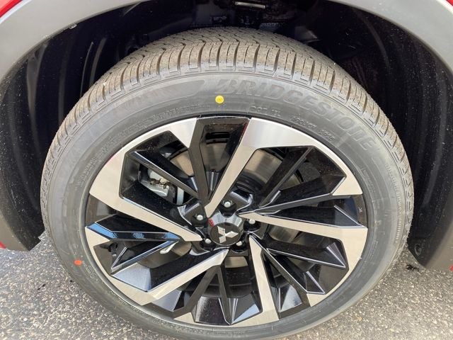 2025 Mitsubishi Outlander PHEV SEL