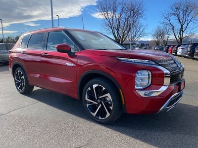 2025 Mitsubishi Outlander PHEV SEL