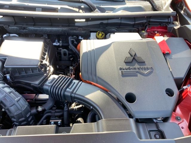 2025 Mitsubishi Outlander PHEV SEL